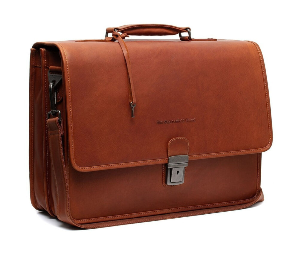 20250610132509 the chesterfield brand dermatinos andrikos chartofylakas tampa c40 109631 cognac 20250610132509 the chesterfield brand dermatinos andrikos chartofylakas tampa c40 109631 cognac