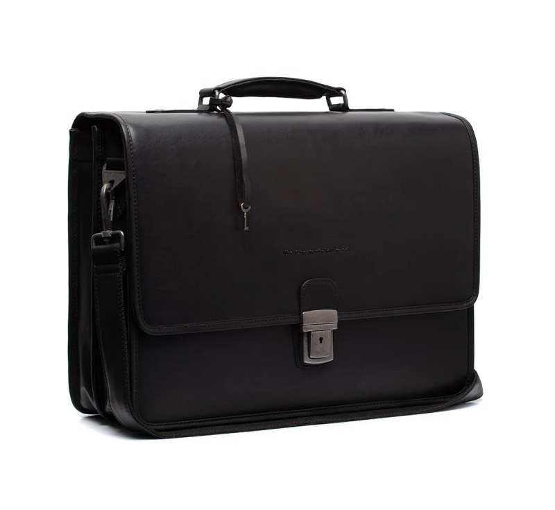 20250913045214 the chesterfield brand brand dermatinos andrikos chartofylakas mayros c40 109600 1